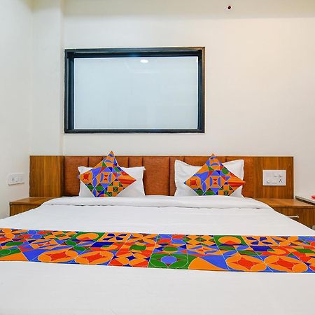 Fabhotel Shree Nakoda Paradise اوجاين المظهر الخارجي الصورة