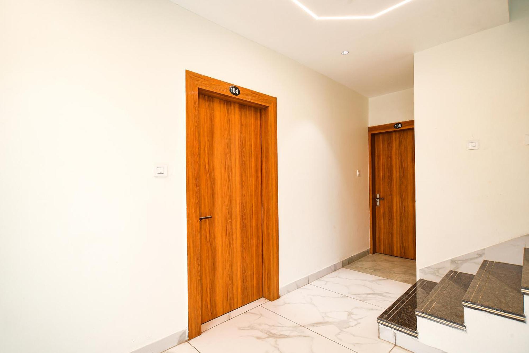 Fabhotel Shree Nakoda Paradise اوجاين المظهر الخارجي الصورة